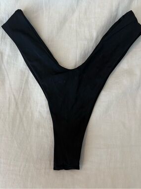 KAOHS Black High-Cut Cheeky Swim Bottom